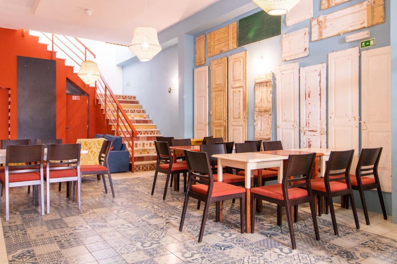 Tilia Hostel ファロ エクステリア 写真